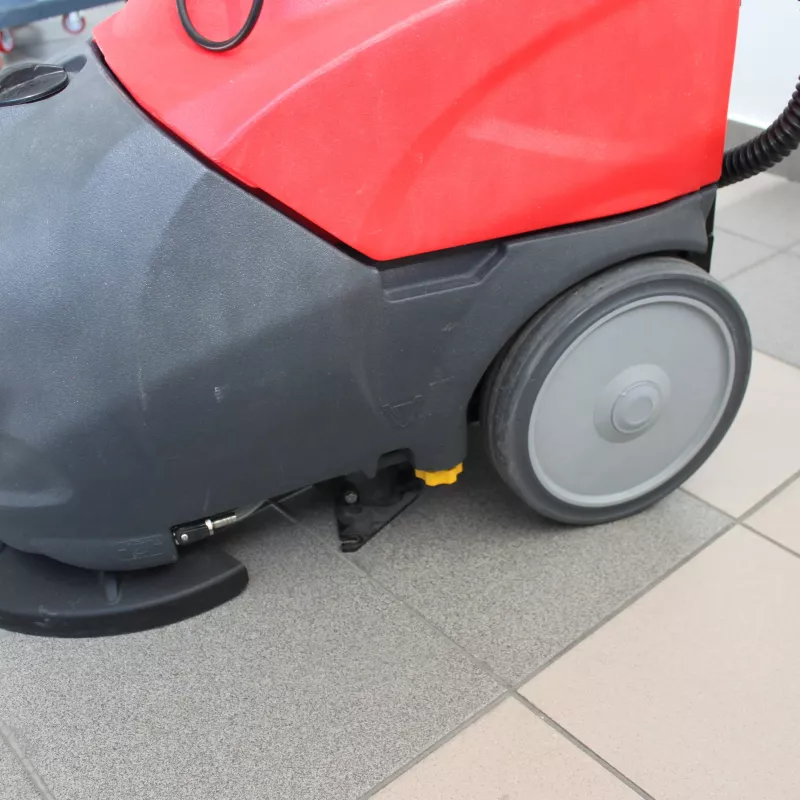 D350B : compacte, maniable pour zones exigües et encombrées.