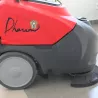 D350B : compacte, maniable pour zones exigües et encombrées.