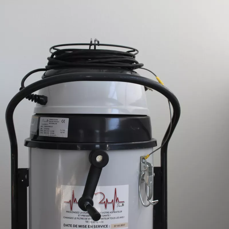 Aspirateur industriel polyvalent et compact DS202COMPACT - Reconditionné grade C