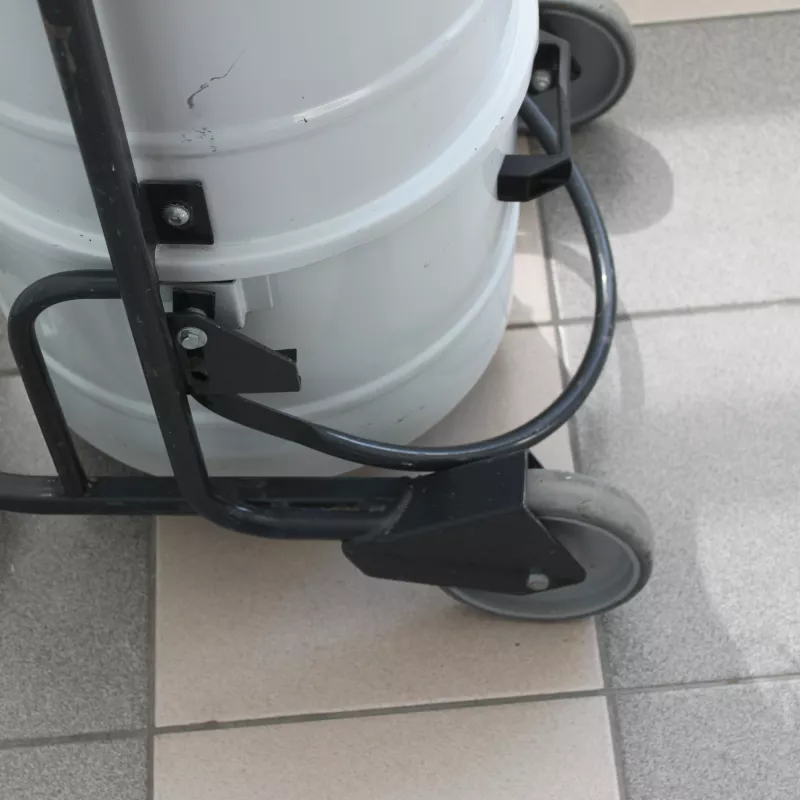 Aspirateur industriel polyvalent et compact DS202COMPACT - Reconditionné grade C