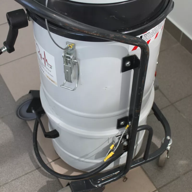 Aspirateur industriel polyvalent et compact DS202COMPACT - Reconditionné grade C
