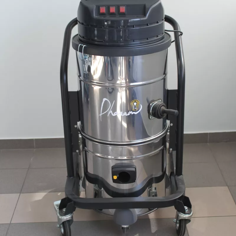 Aspirateur professionnel eau et poussières INDHP4.5AC - Reconditionné grade A+ Aspirateur professionnel eau et poussières INDHP4.5AC - Reconditionné grade A+