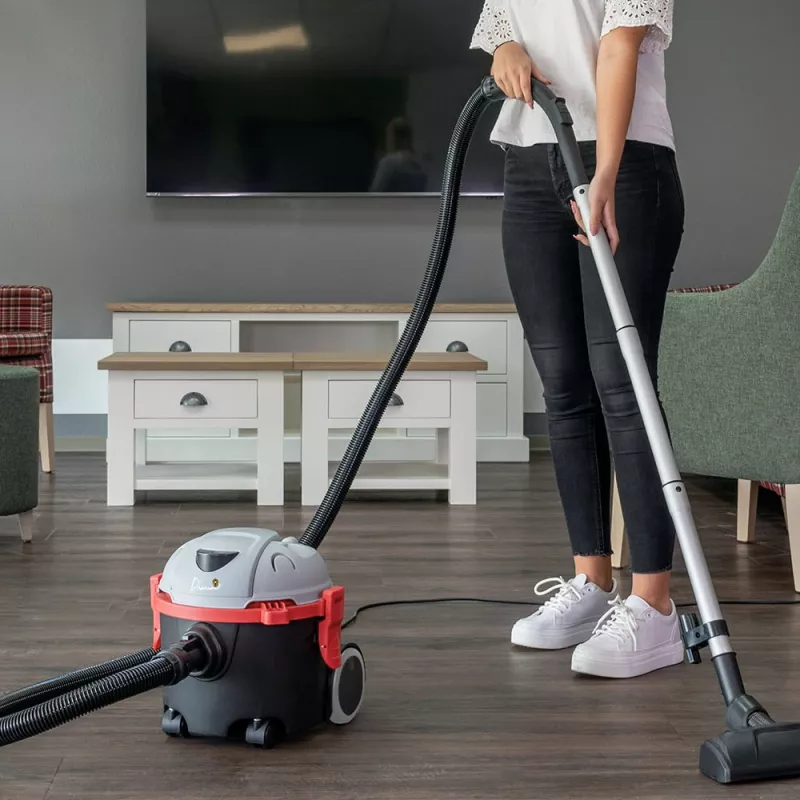 Aspirateur poussières 15P10P maniable silencieux ergonomique