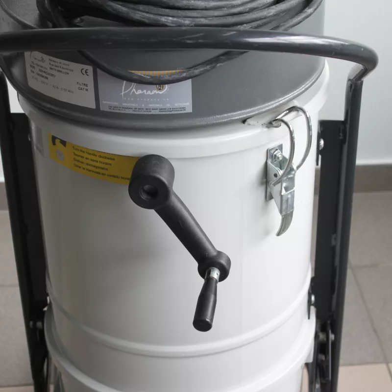 Aspirateur industriel ZEFIRO202EV - Reconditionné grade C