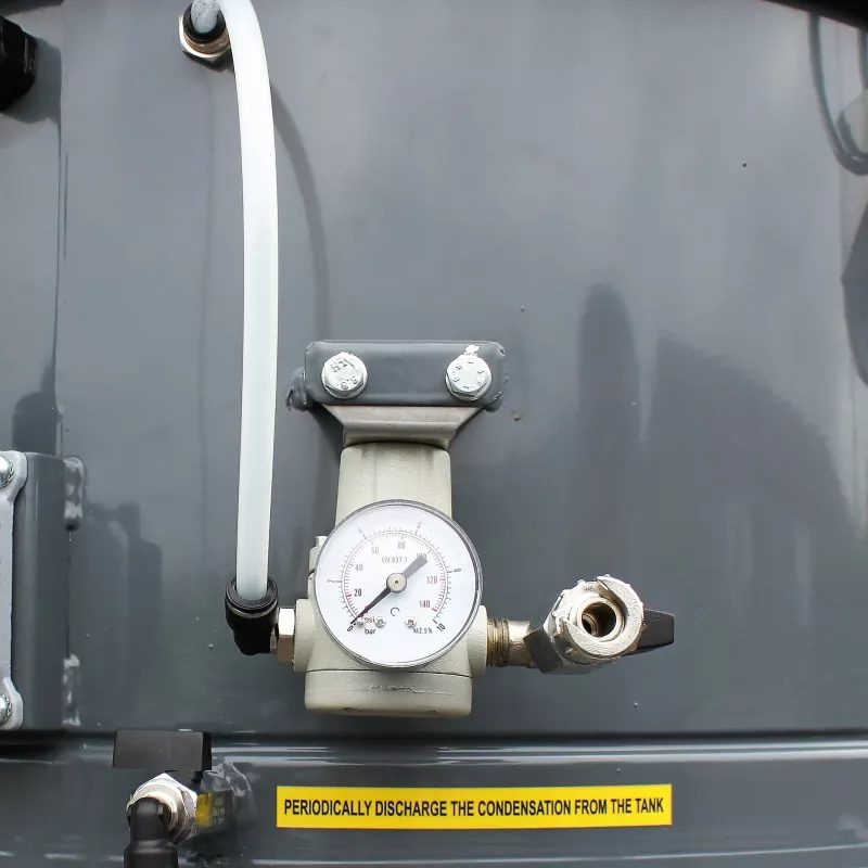 Z22 – ZFREVAP560K1 | Dépoussiéreur industriel ATEX 1,1 kW avec cuve 100L et double filtration Z22 – ZFREVAP560K1 | Dépoussiéreur industriel ATEX 1,1 kW avec cuve 100L et double filtration