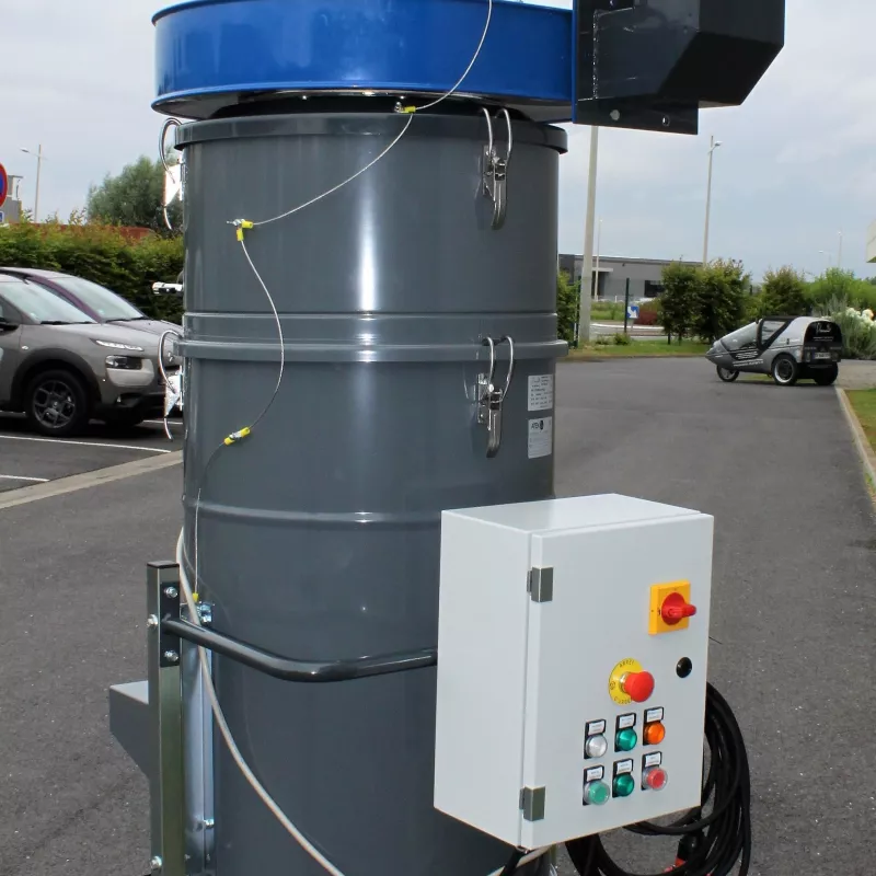 Z22 – ZFREVAP560K1 | Dépoussiéreur industriel ATEX 1,1 kW avec cuve 100L et double filtration Z22 – ZFREVAP560K1 | Dépoussiéreur industriel ATEX 1,1 kW avec cuve 100L et double filtration