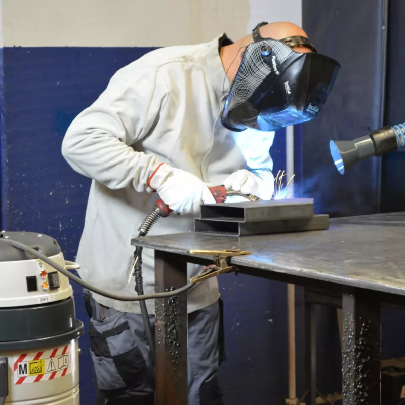 Aspirateur industriel extracteur de fumées 301TORCH