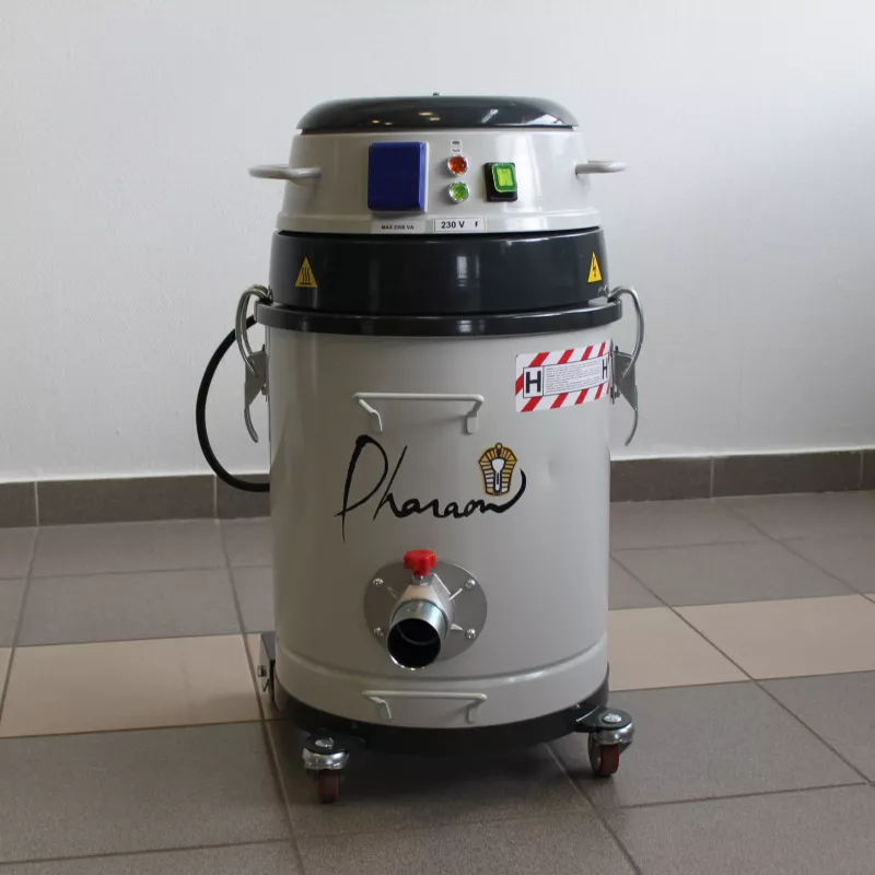 Aspirateur connecté à outillage électroportatif avec filtration HEPA