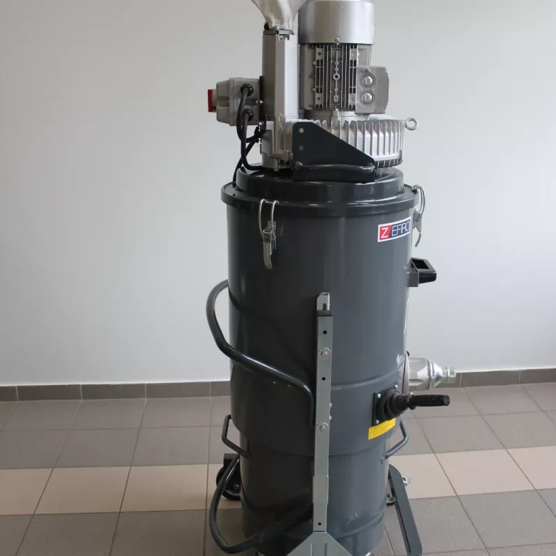 ZFRELT Aspirateur industriel poussières et déchets triphasé polyvalent - Reconditionné grade A+