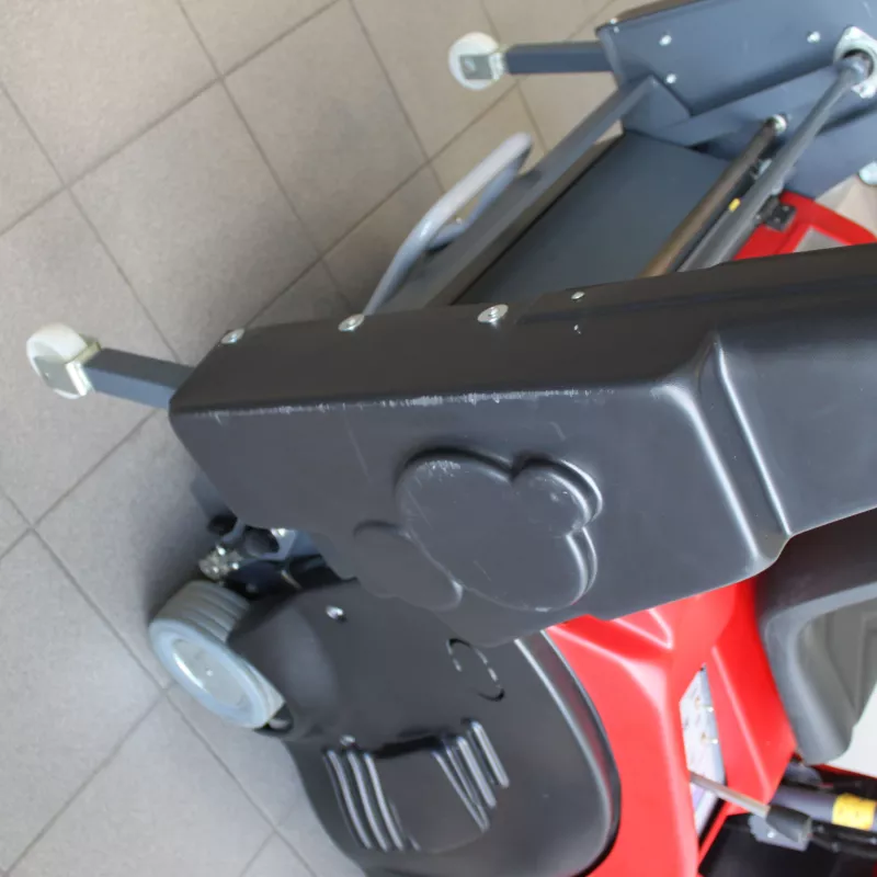 Balayeuse autoportée DUSTY1100 ET PLUS à batteries - Reconditionné Grade B