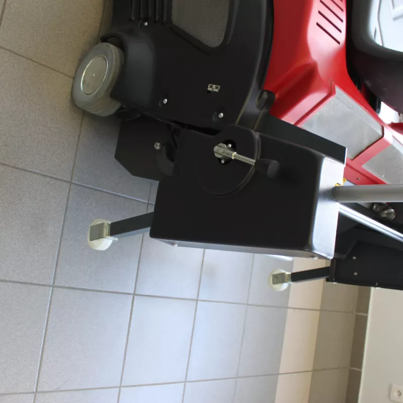Balayeuse autoportée DUSTY1100 ET PLUS à batteries - Reconditionné Grade B