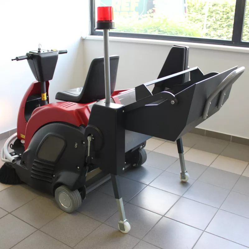 Balayeuse autoportée DUSTY1100 ET PLUS à batteries - Reconditionné Grade B