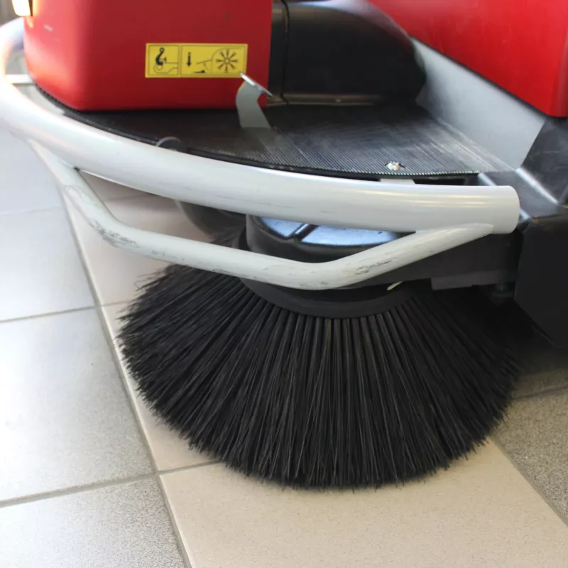Balayeuse autoportée DUSTY1100 ET PLUS à batteries - Reconditionné Grade B