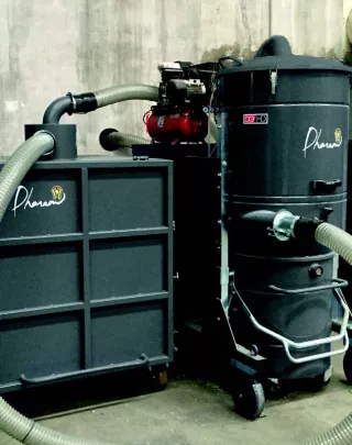 DG300HD : Aspirateur industriel poussières et déchets triphasé
