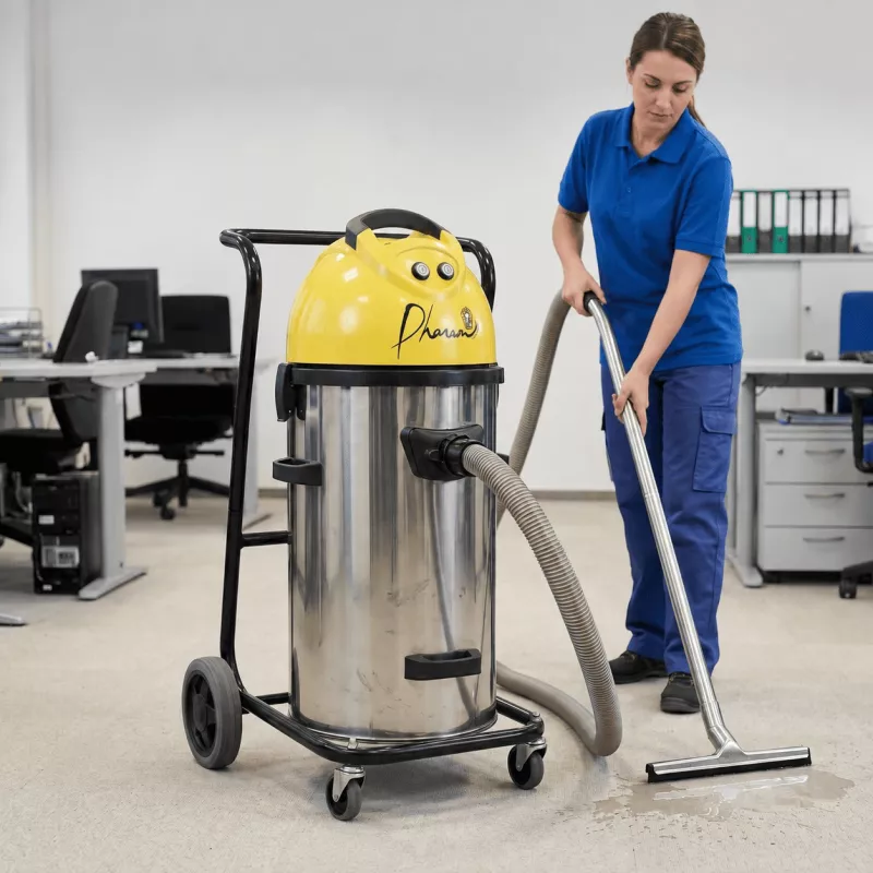 Aspirateur professionnel eau et  poussières 35L70AB performant
