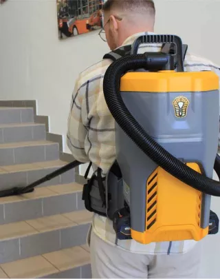 Aspirateur dorsal à batterie autonomie 30 minutes compact DORSAL33-140